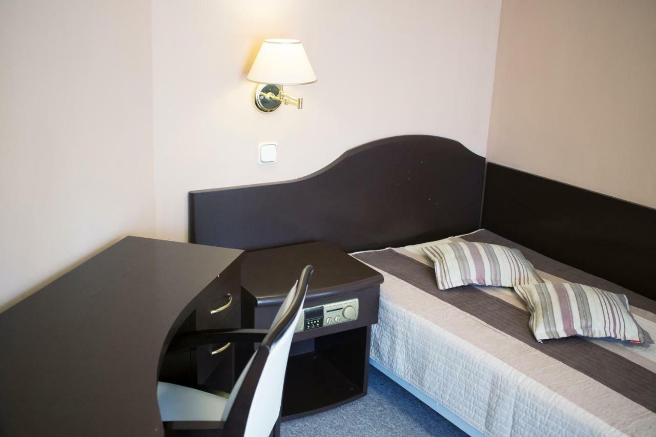 Willa Alexander Resort & Spa - Caloroczny Kryty Basen Mielno  Bagian luar foto