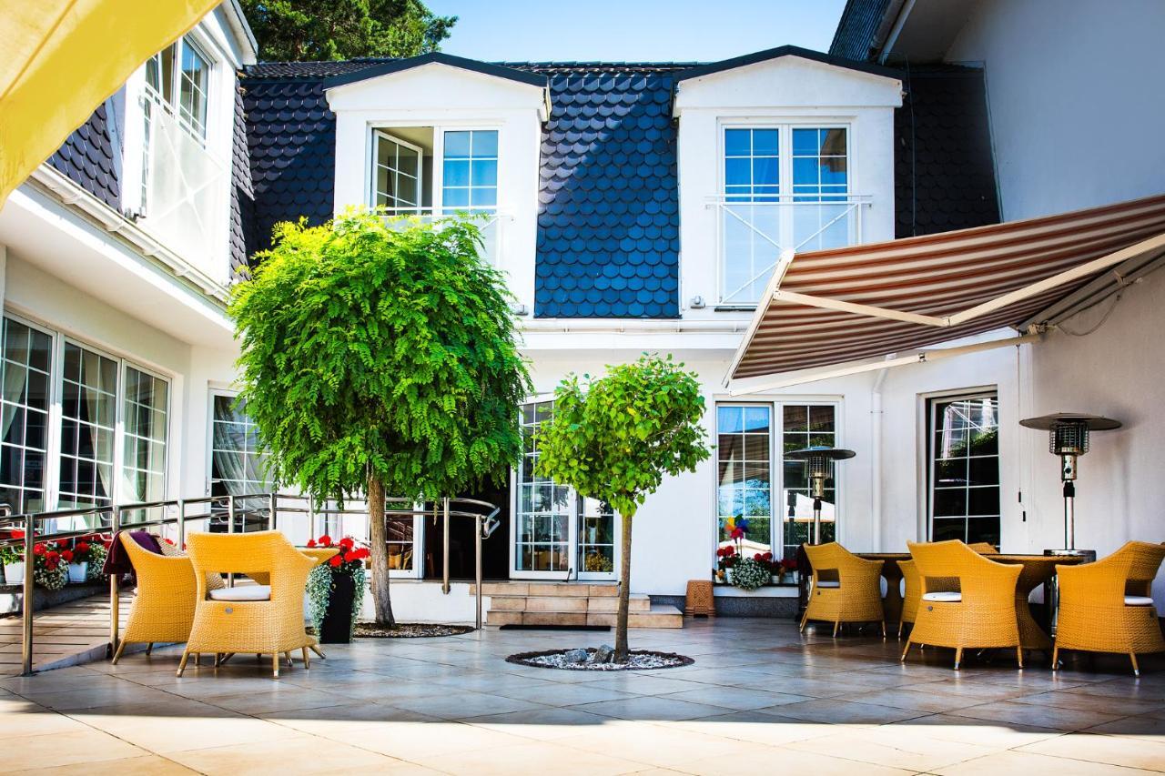 Willa Alexander Resort & Spa - Caloroczny Kryty Basen Mielno  Bagian luar foto