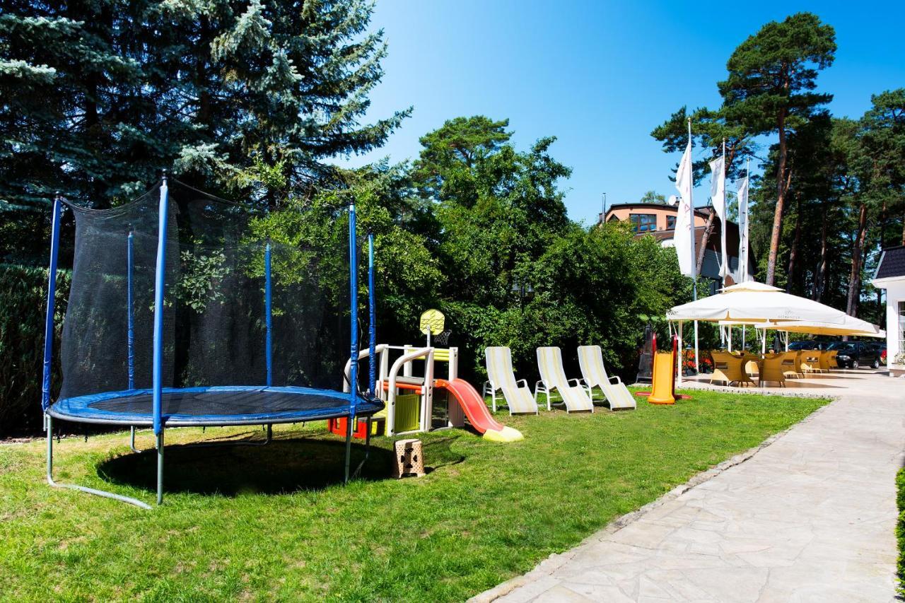 Willa Alexander Resort & Spa - Caloroczny Kryty Basen Mielno  Bagian luar foto